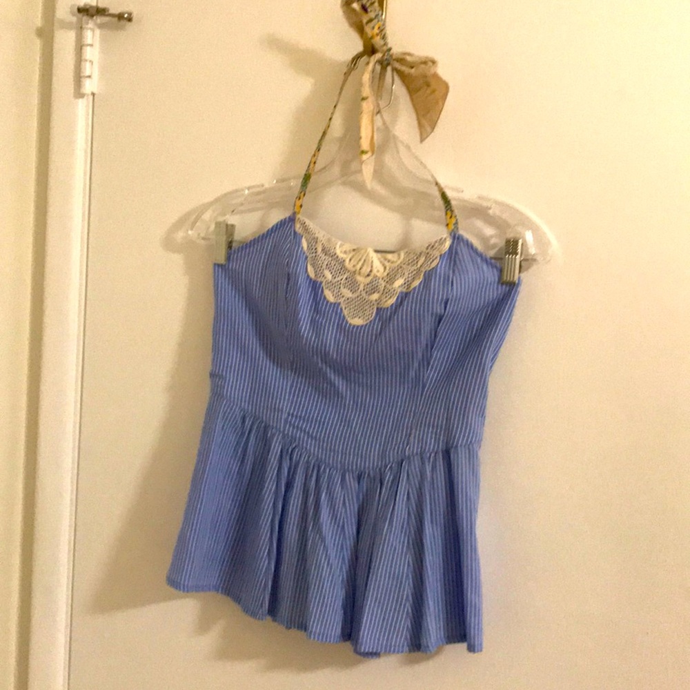 Halter neck